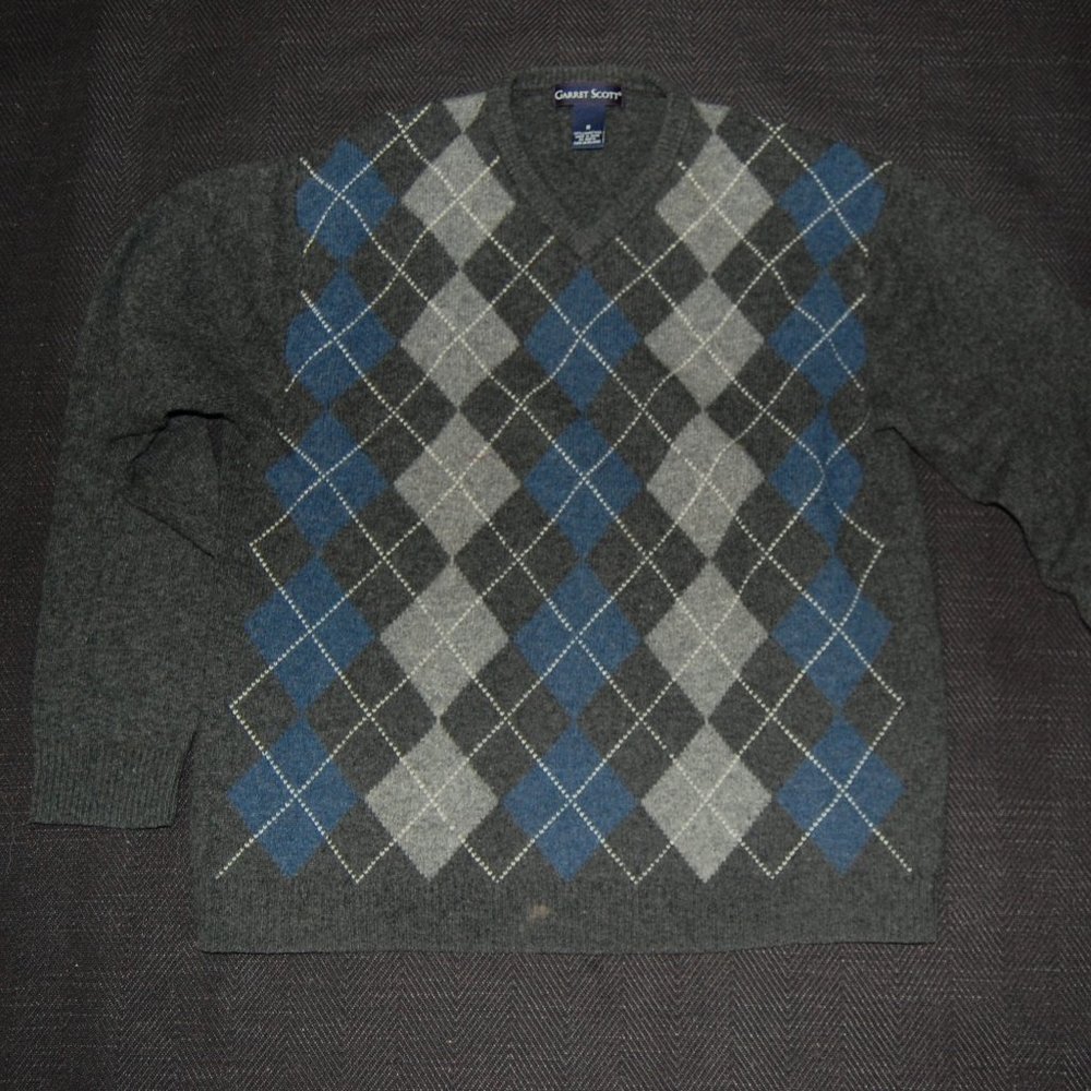 Men's argyle, wool sweater